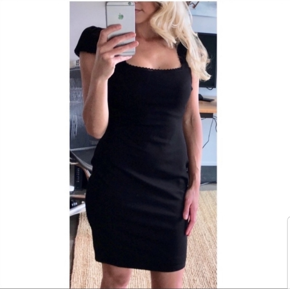 NWT Lulu's classic little black dress